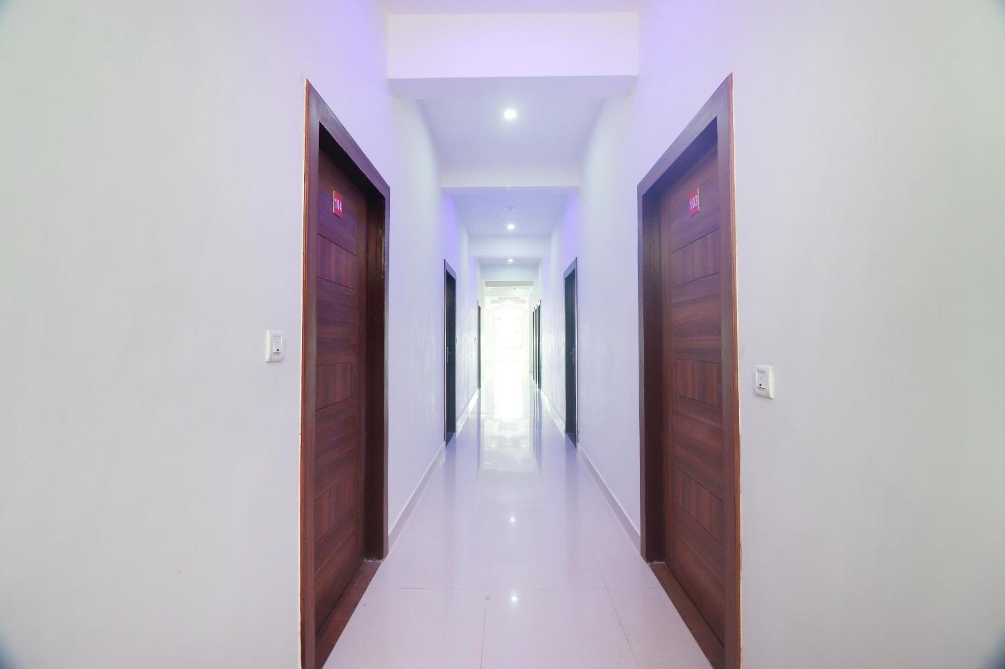 Hotel O Taj Classic Tajganj Екстер'єр фото