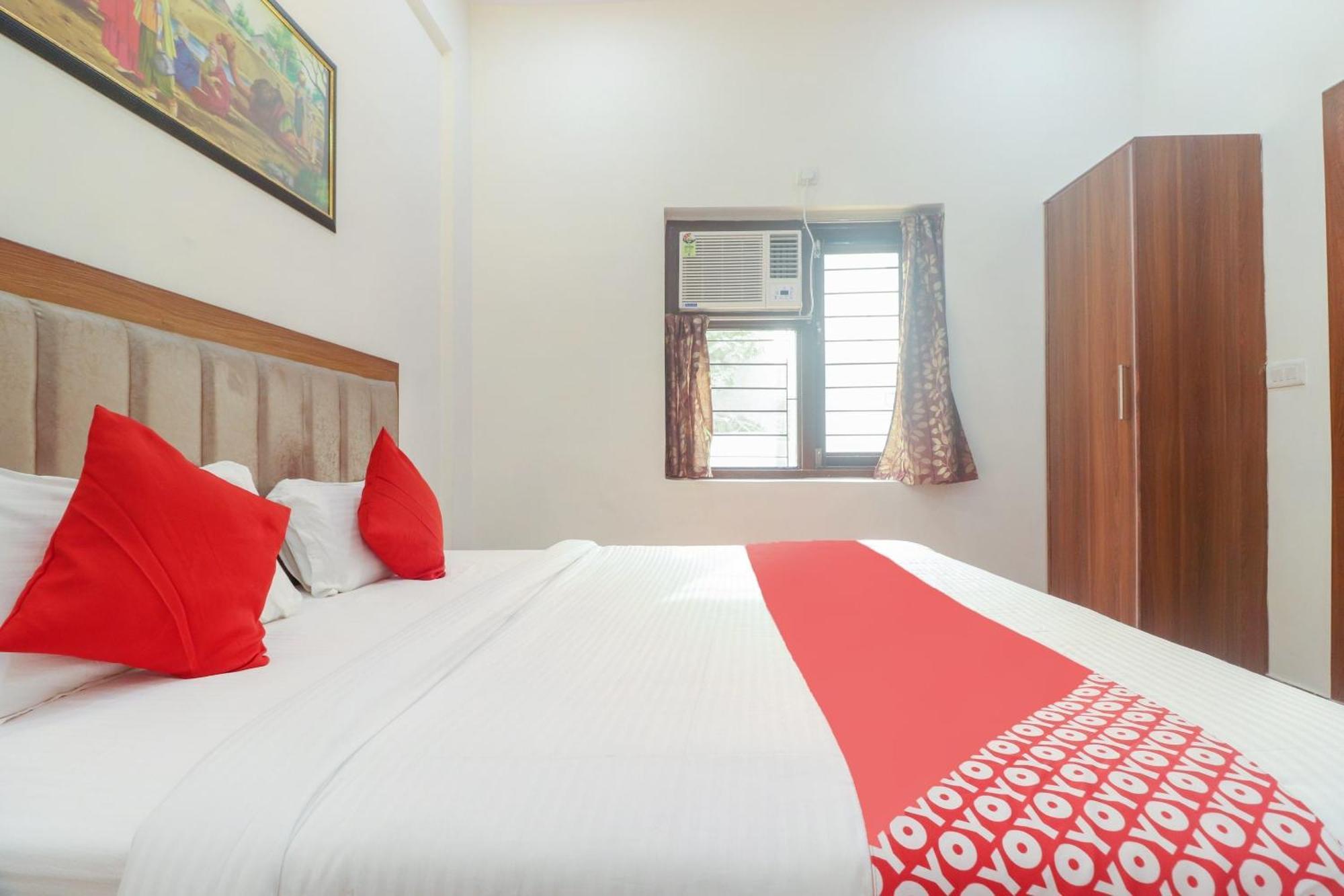 Hotel O Taj Classic Tajganj Екстер'єр фото