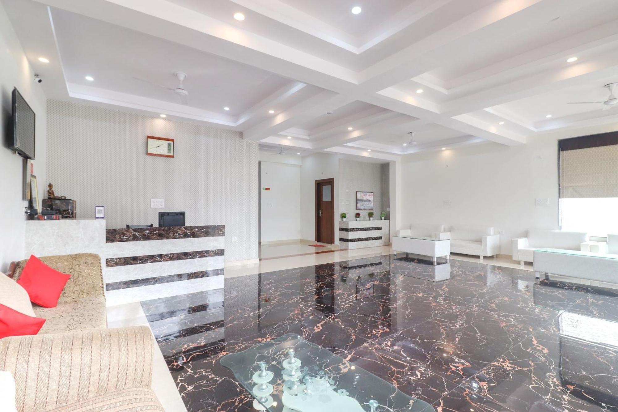 Hotel O Taj Classic Tajganj Екстер'єр фото